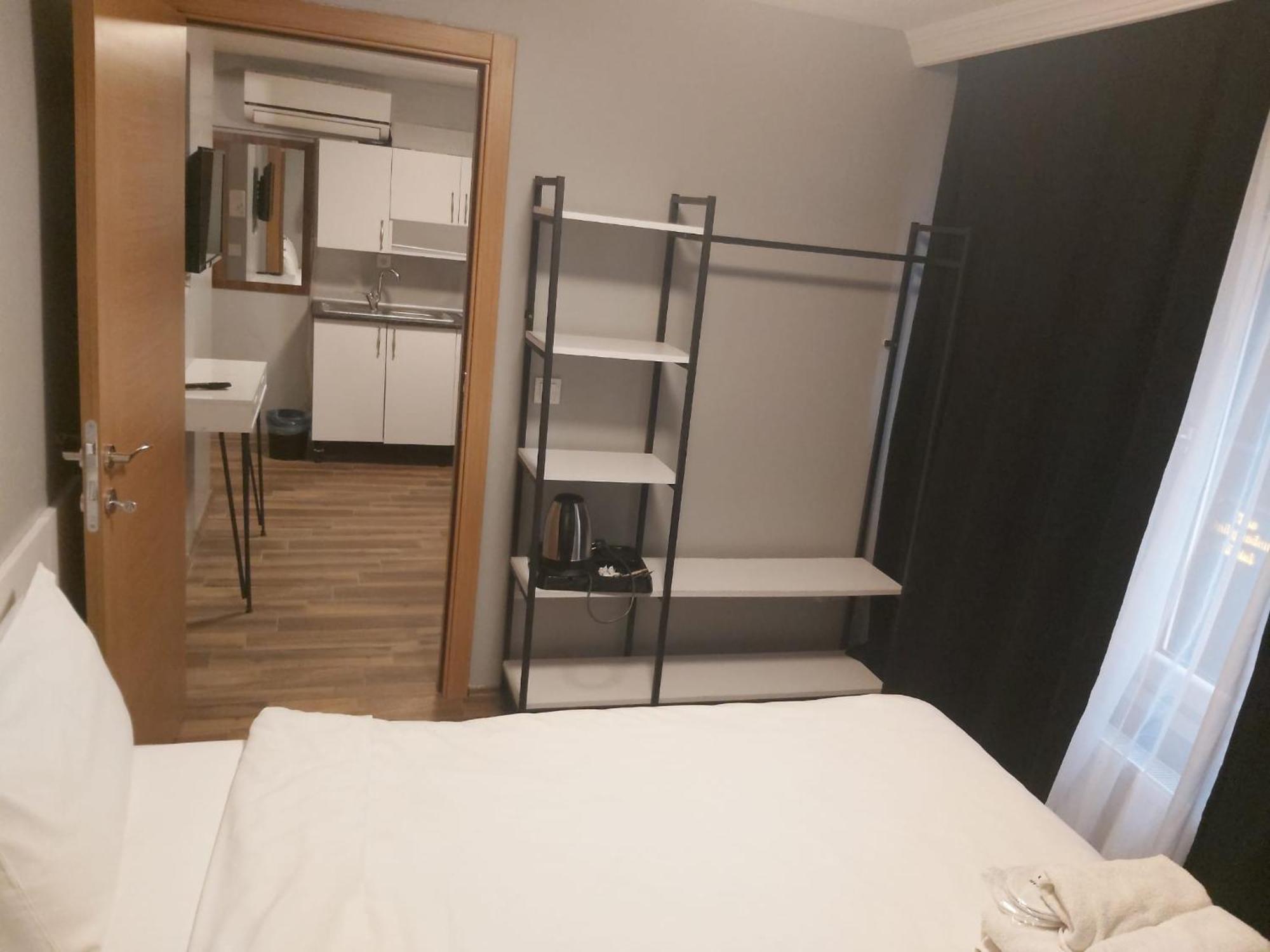 Rodos Han — Photos 2